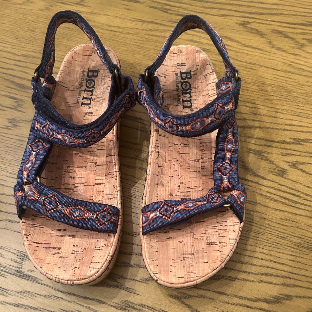 Born Sirena cork platform sandals. sz 9